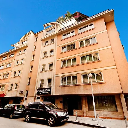 Sofia Hotel Apartments *