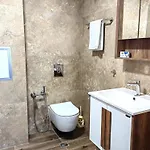 Sofia Hotel Apartments דירה